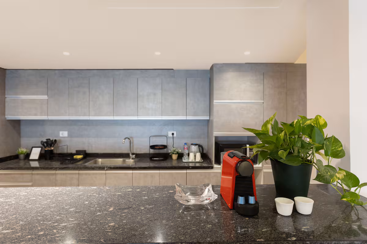 Exclusive 4-BR Nilefront | Best View in Cairo — Full Kitchen in Old cairo, Egypt — photo 3