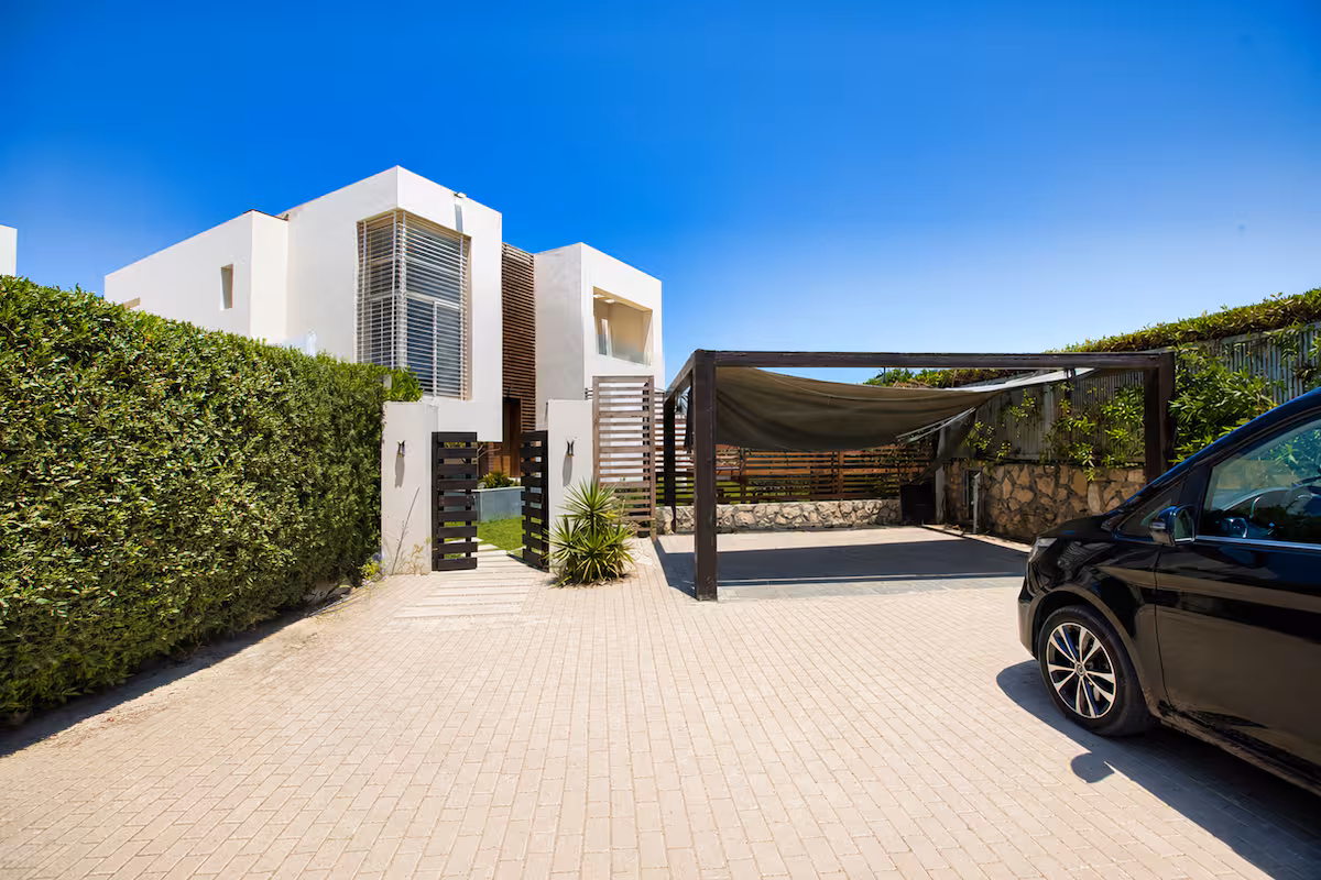 4-BR Masters Villa | Huge Private Pool | Hacienda — Exterior in Al ‘Alamayn, Marsa Matrouh, Egypt — photo 2