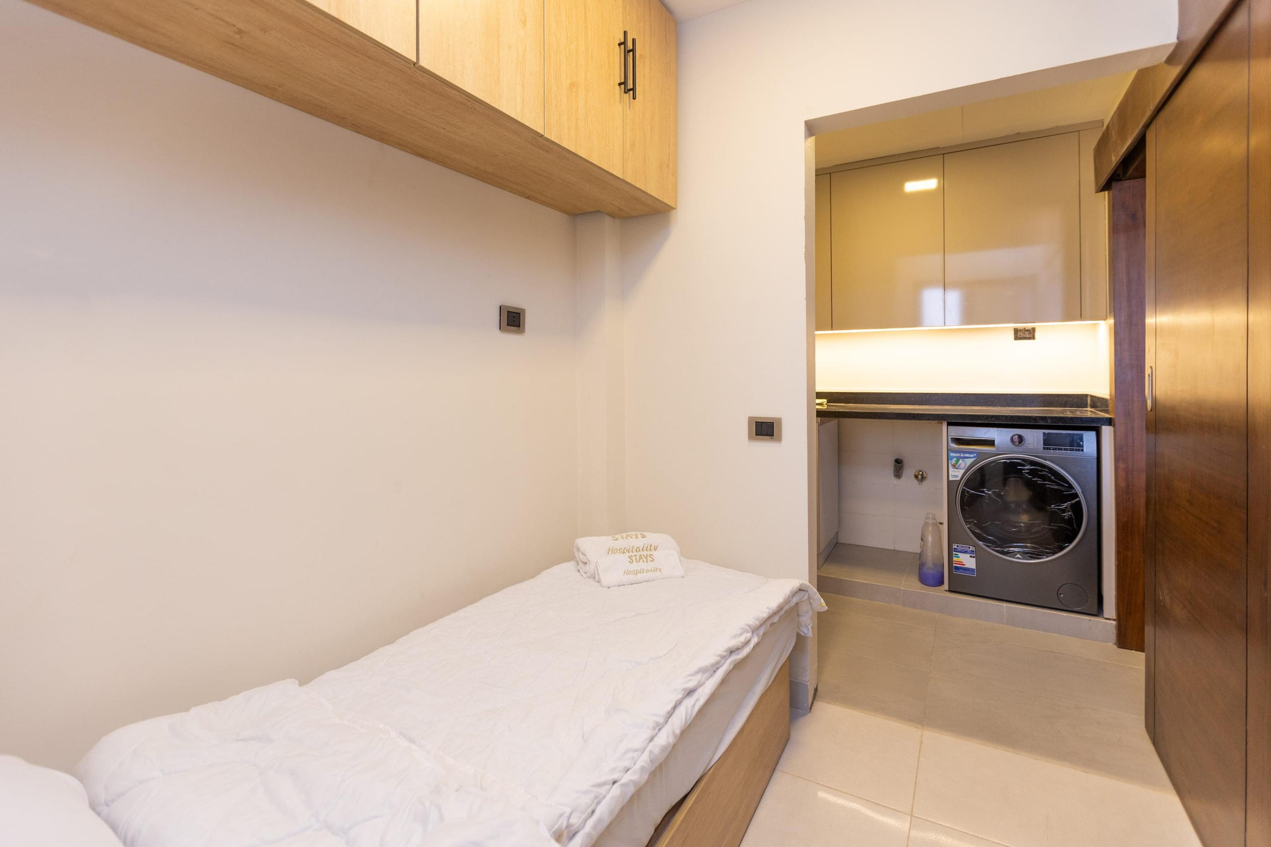 Spacious 450 sqm 3-BR + Maid’s Room |Prime View — Bedroom 4 in New Cairo, Egypt