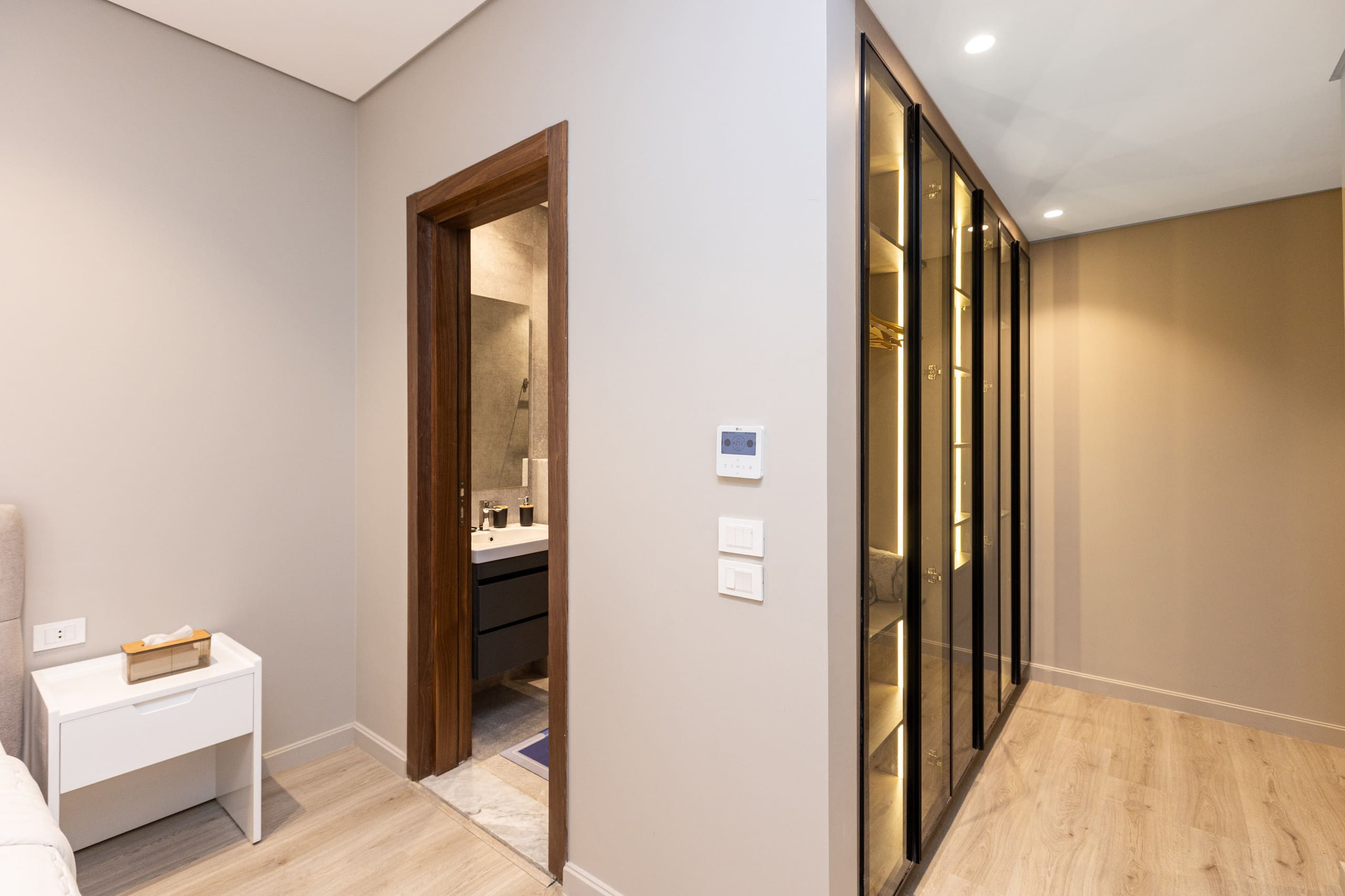 Luxurious 3-BR Apt|High-End Finishing|Silver Palm — Bedroom 1 in New Cairo , Cairo, Egypt — photo 3