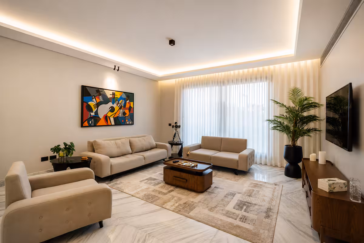Premium 4BR Stay | Silver Palm | Pool Access — Living Room in New Cairo, Egypt — photo 3