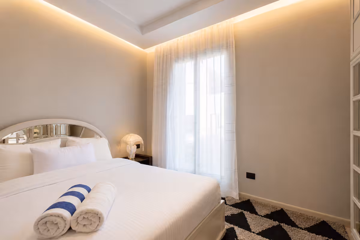 Premium 4BR Stay | Silver Palm | Pool Access — Bedroom 4 in New Cairo, Egypt