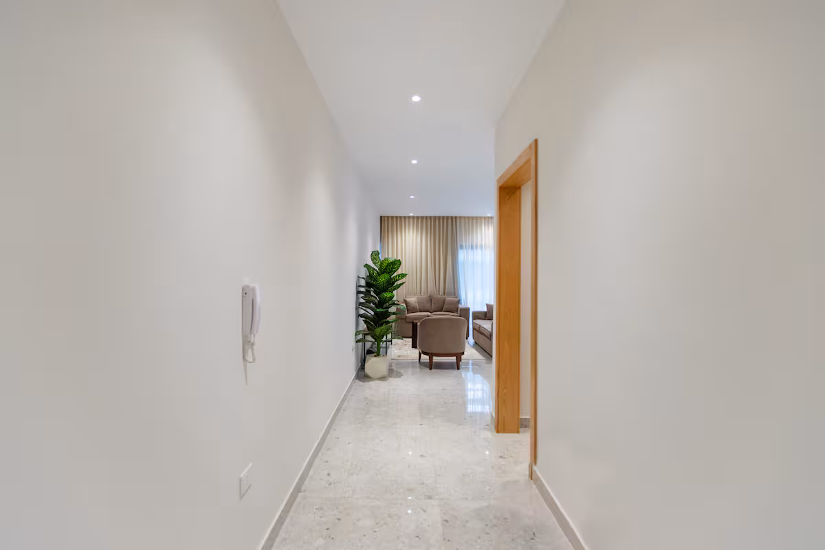 Elegant 2BR Apartment | Lake View Residence — Additional Photos in First New Cairo, Egypt