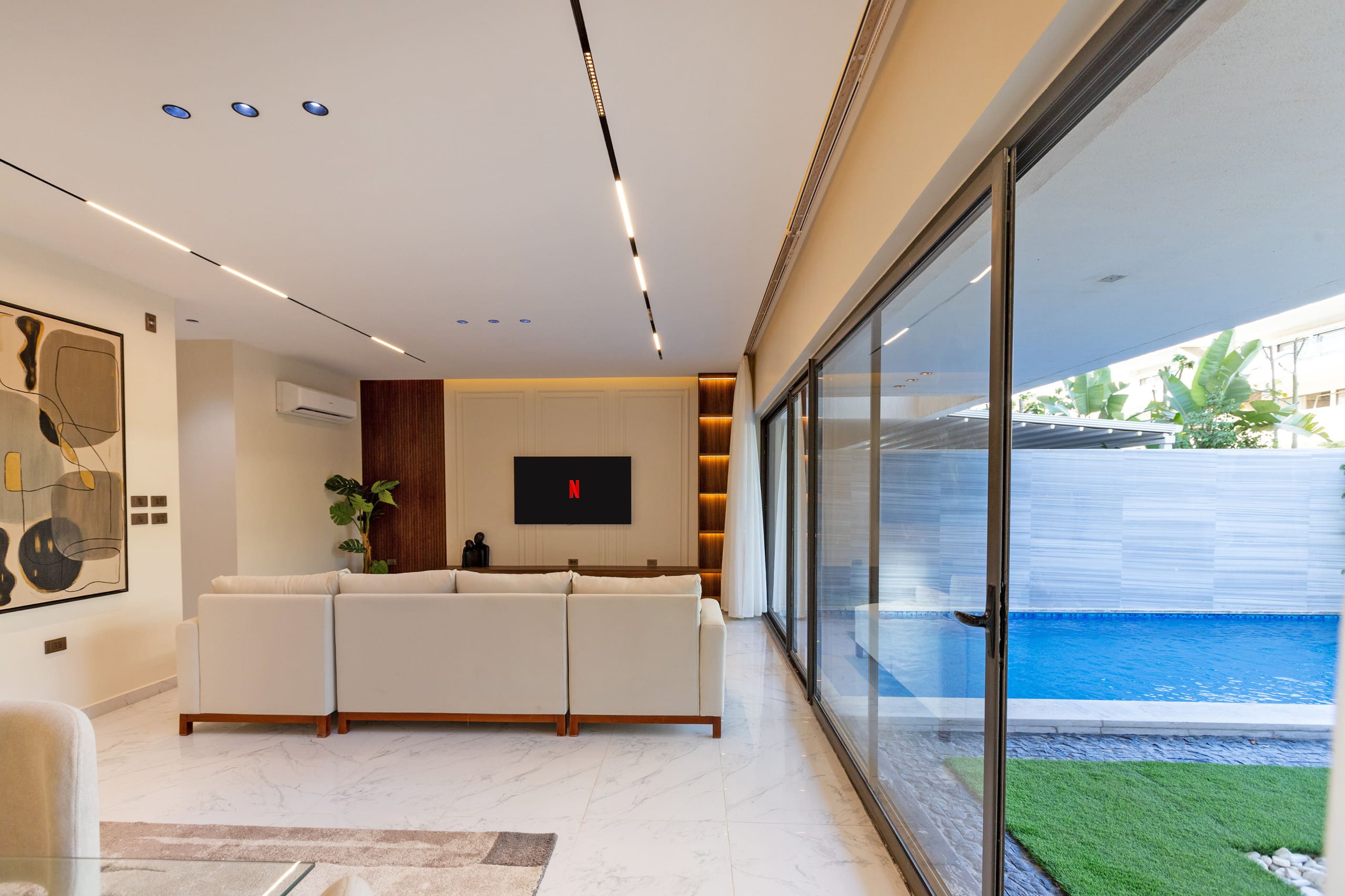 Private Pool 2BR Retreat in Lake View Residence — Living Room in New Cairo , Cairo, Egypt — photo 3