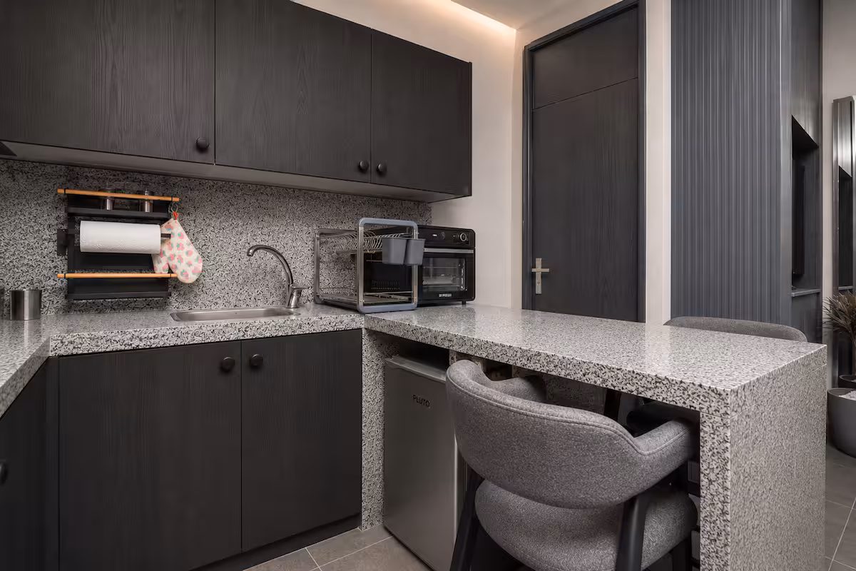 Studio | Maisonette Boutique Hotel |Waterway Front — Full Kitchen in First New Cairo, Egypt — photo 2