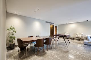 Extra-Wide 3-Bdr Apt | Garden & Pool | Silverpalm — Dining Area in Cairo, Egypt — photo 2