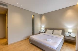 Extra-Wide 3-Bdr Apt | Garden & Pool | Silverpalm — Bedroom 2 in Cairo, Egypt — photo 2