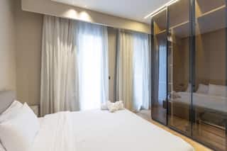 Extra-Wide 3-Bdr Apt | Garden & Pool | Silverpalm — Bedroom 3 in Cairo, Egypt — photo 2