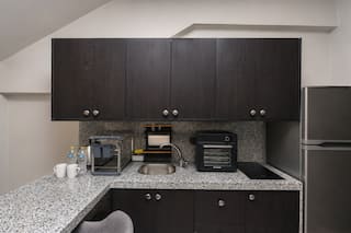 Maisonette | One Private Suite | Front of Waterway — Full Kitchen in cairo, Egypt — photo 2