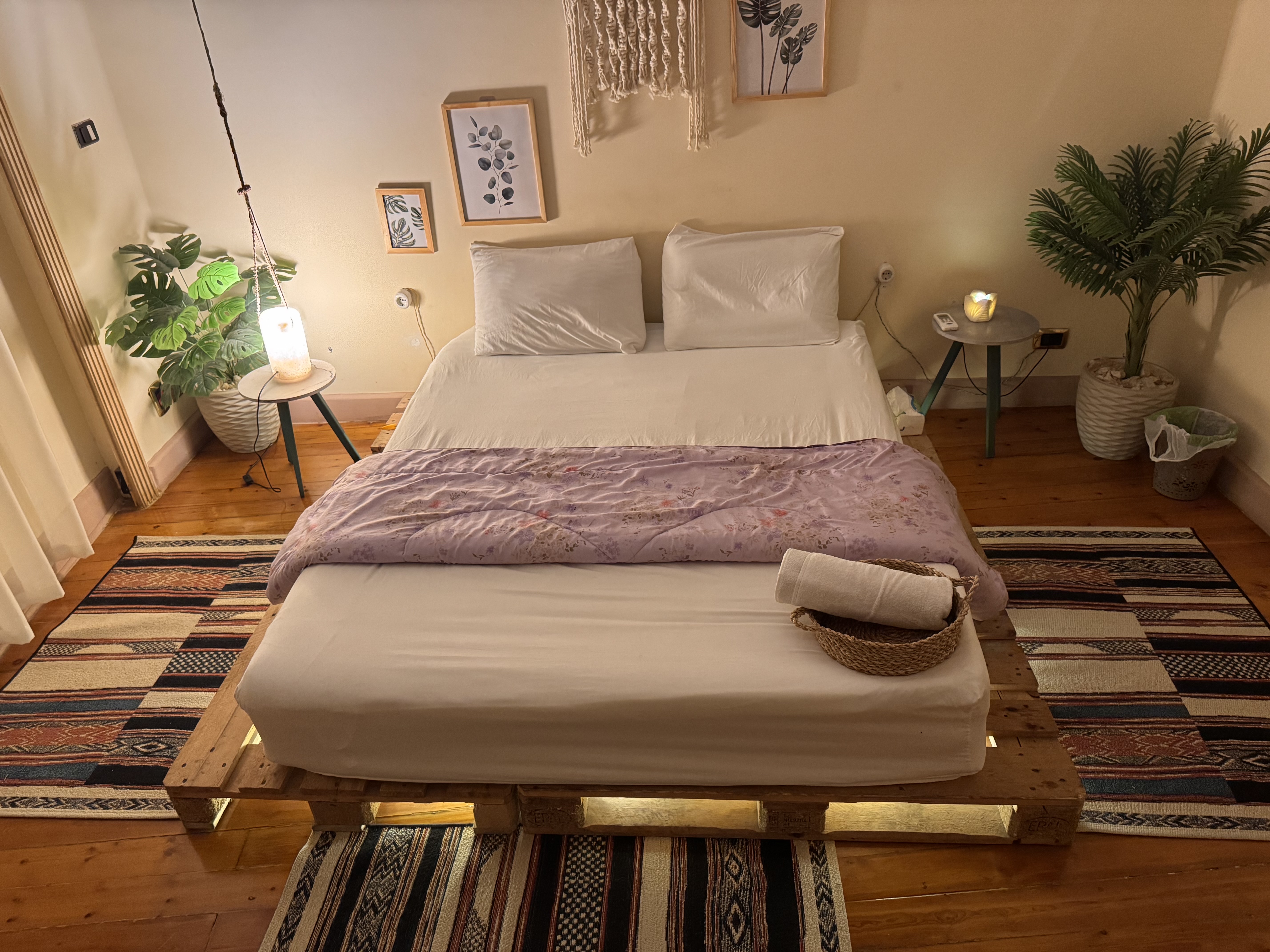 Rosy room near by Cairo university — Bedroom 1 in Dokki , Giza, Egypt — photo 3