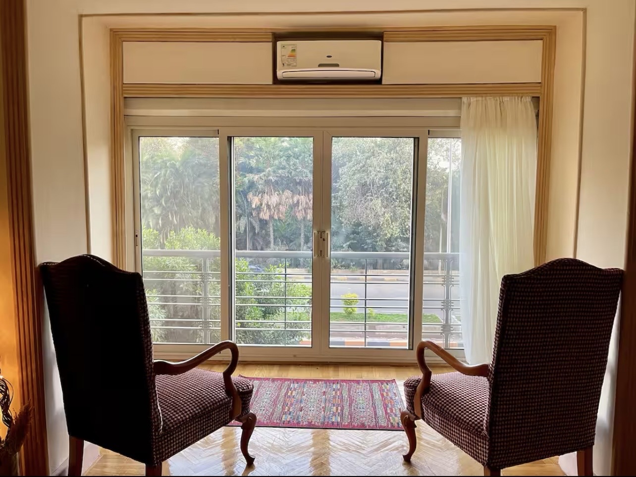 pinky room beside cairo university — Living Room in Dokki , Giza, Egypt — photo 2