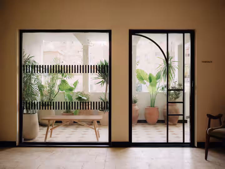 Longchamps Boutique Hotel Room w/ Breakfast — Additional Photos in Abo El Fada , Zamalek, Egypt