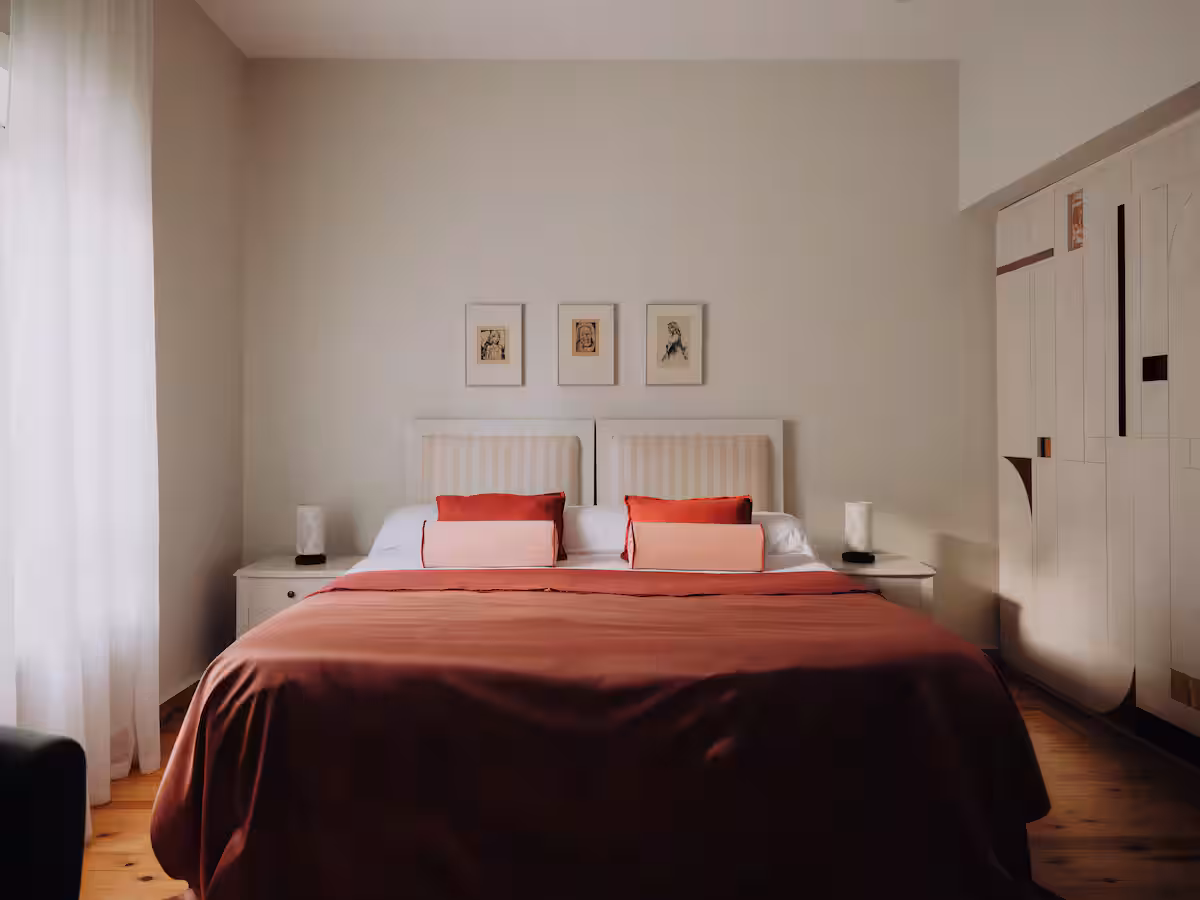 Longchamps Boutique Hotel Room w/ Breakfast — Bedroom 1 in Abo El Fada , Zamalek, Egypt — photo 2
