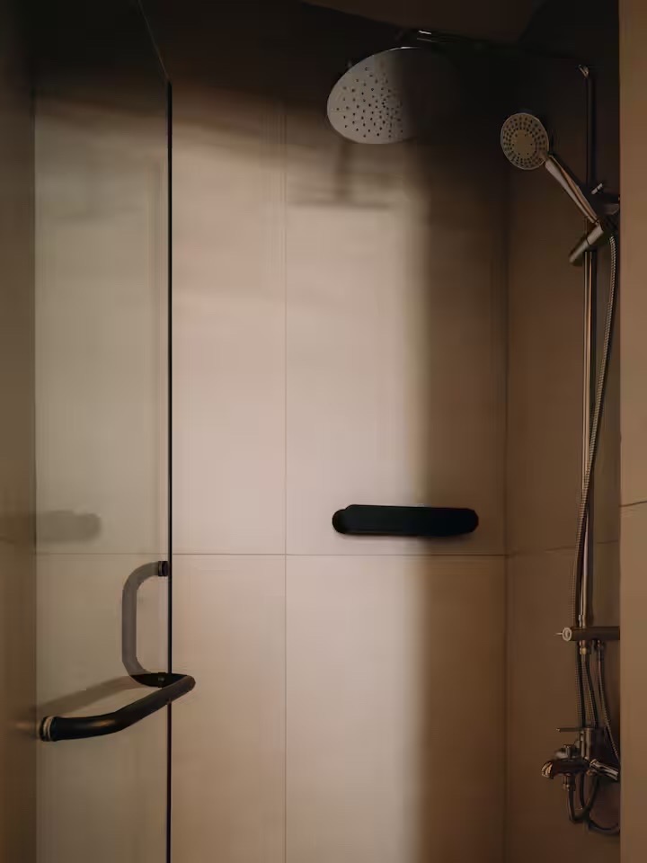 Longchamps Boutique Hotel Room w/ Breakfast — Full bathroom 1 in Cairo, Egypt, Egypt — photo 2