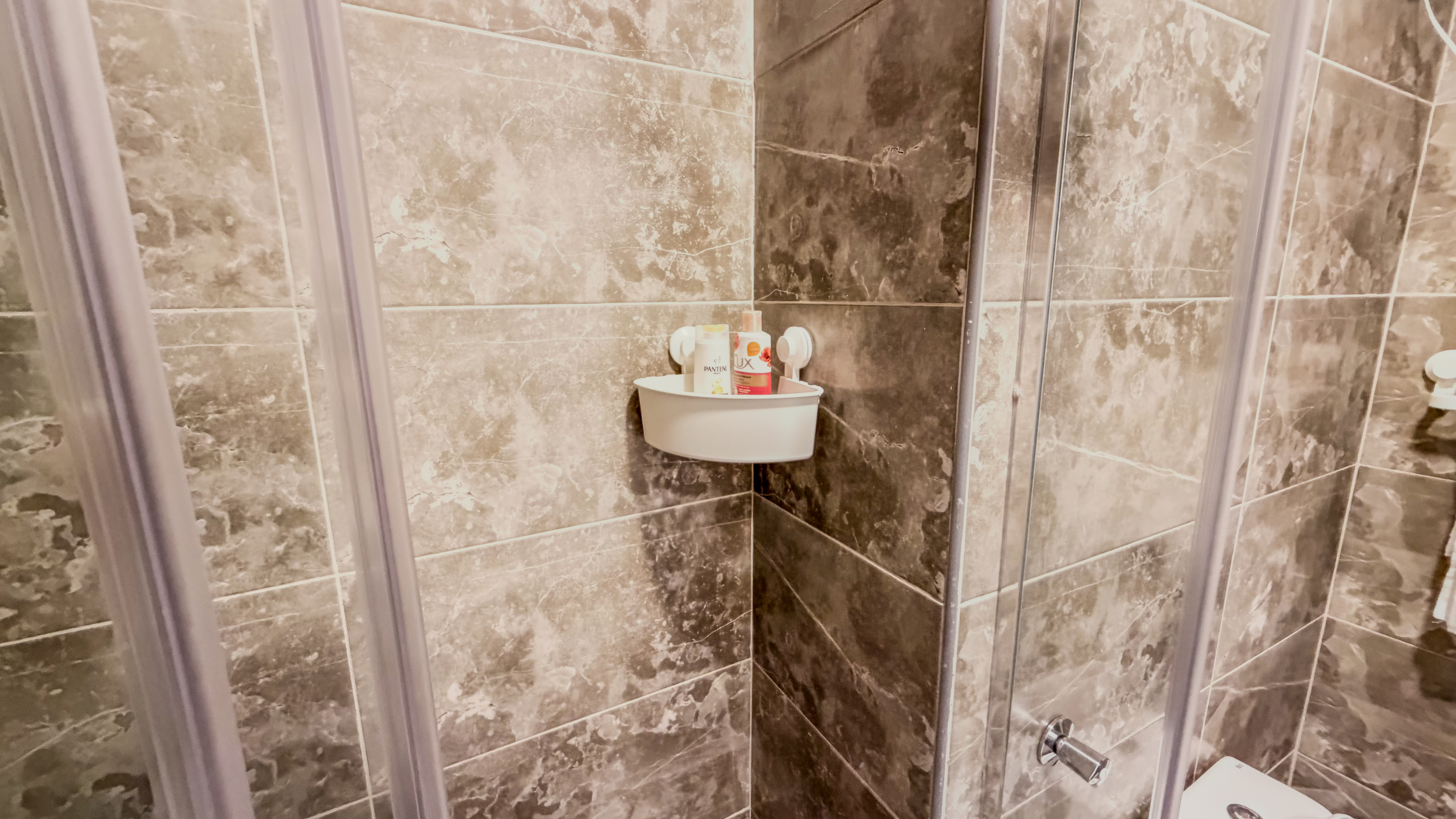 Modern 2BR with Pool Near El Gouna — Full bathroom 1 in Hurghada 2, Red Sea Governorate 1982302, Egypt — photo 2