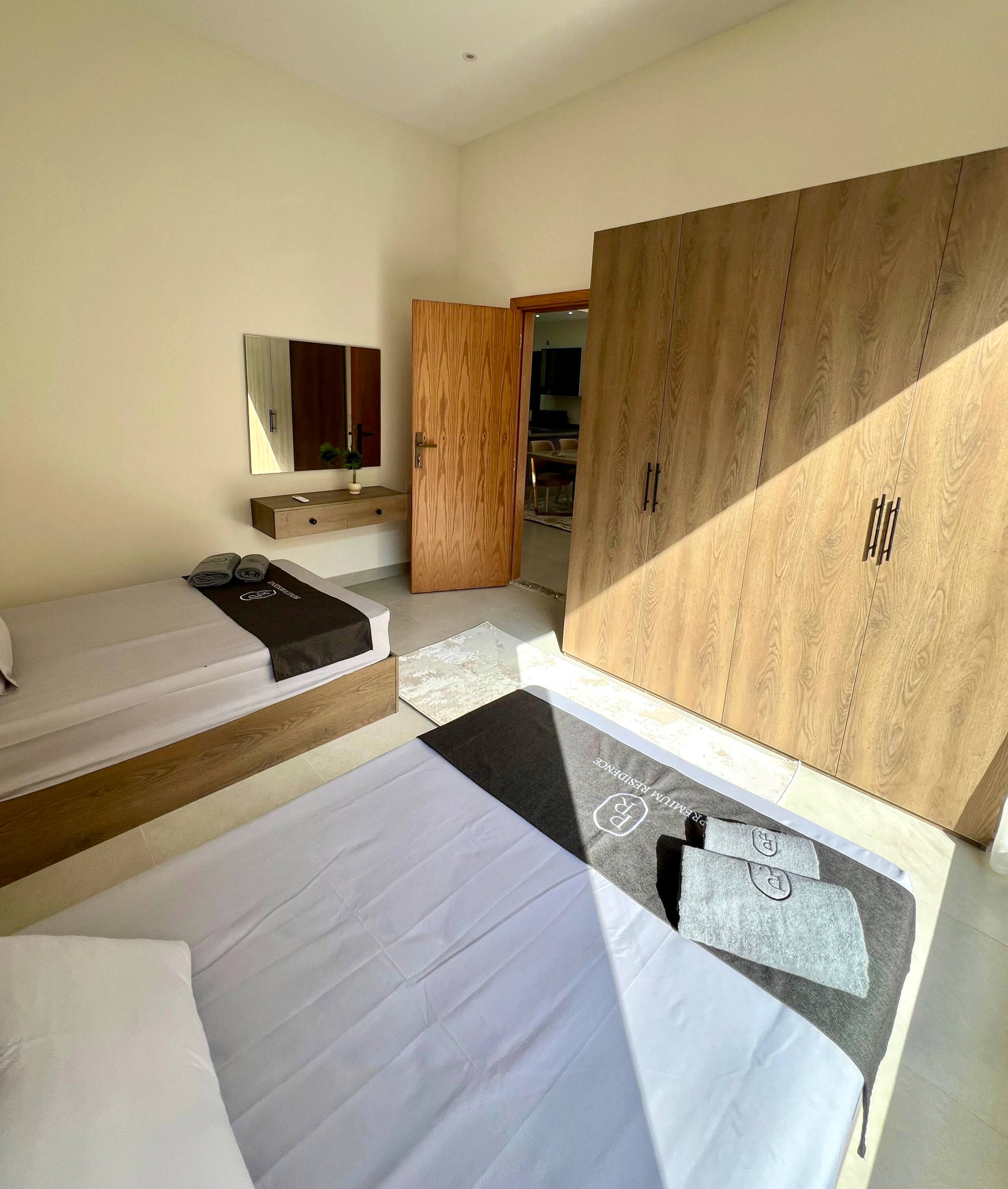 Luxurious Private Garden Apt with High Ceilings — Bedroom 2 in First New Cairo, Egypt — photo 2