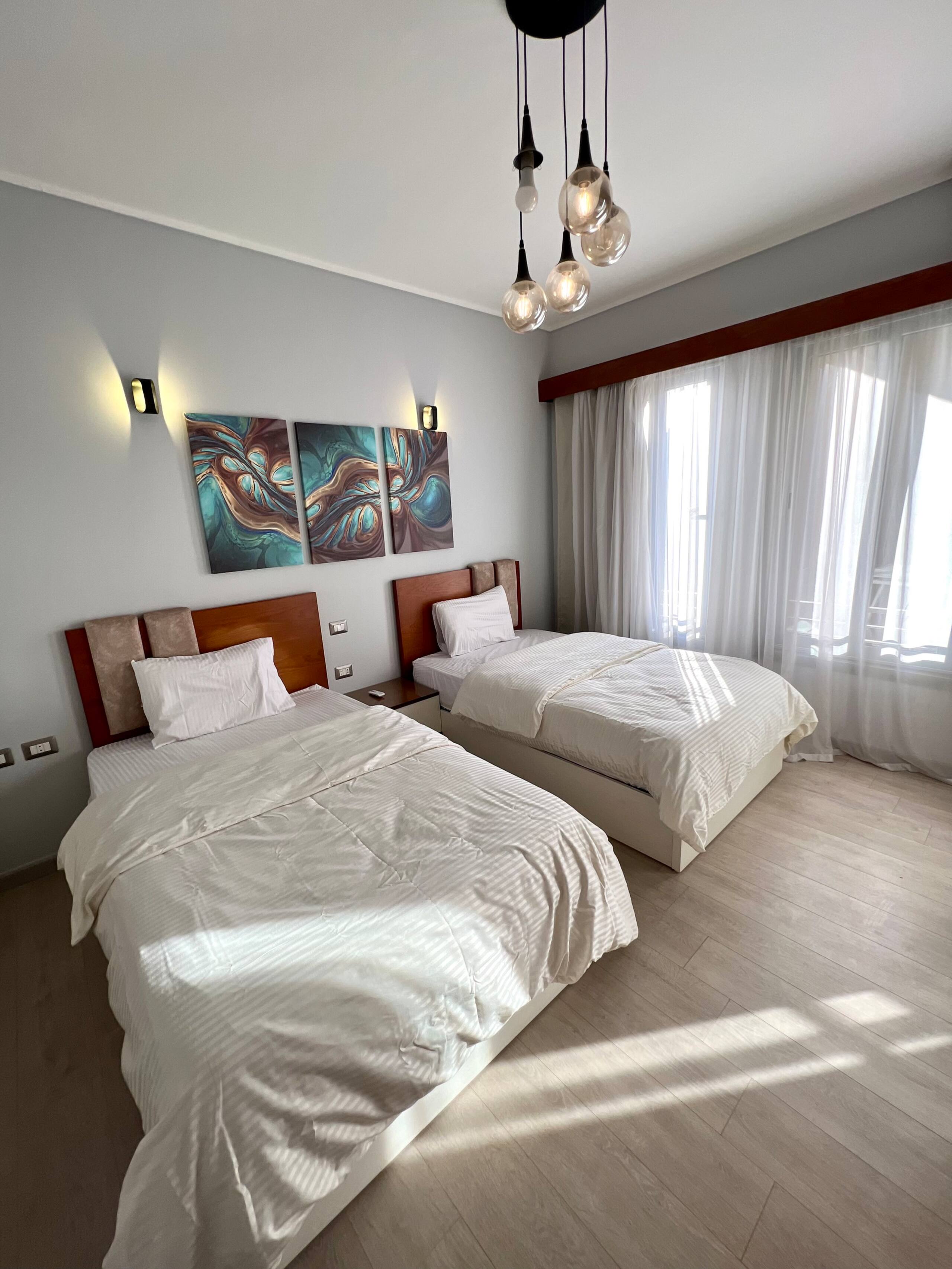 Palm Hills Prestigious Serviced 2-Bed 2-bath NEW* — Bedroom 2 in First New Cairo, Egypt — photo 2