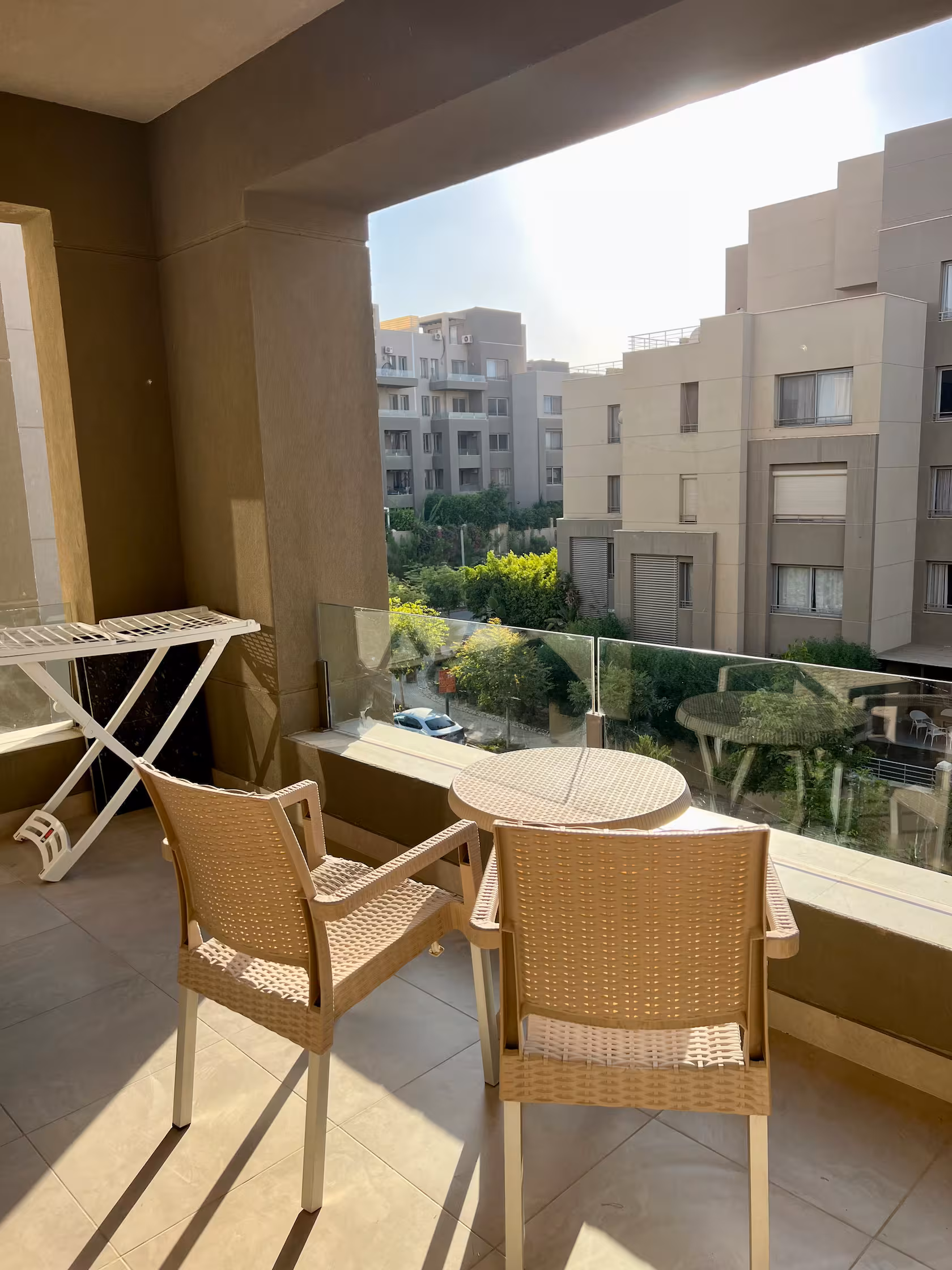 Palm Hills Prestigious Serviced 2-Bed 2-bath NEW* — Balcony in First New Cairo, Egypt
