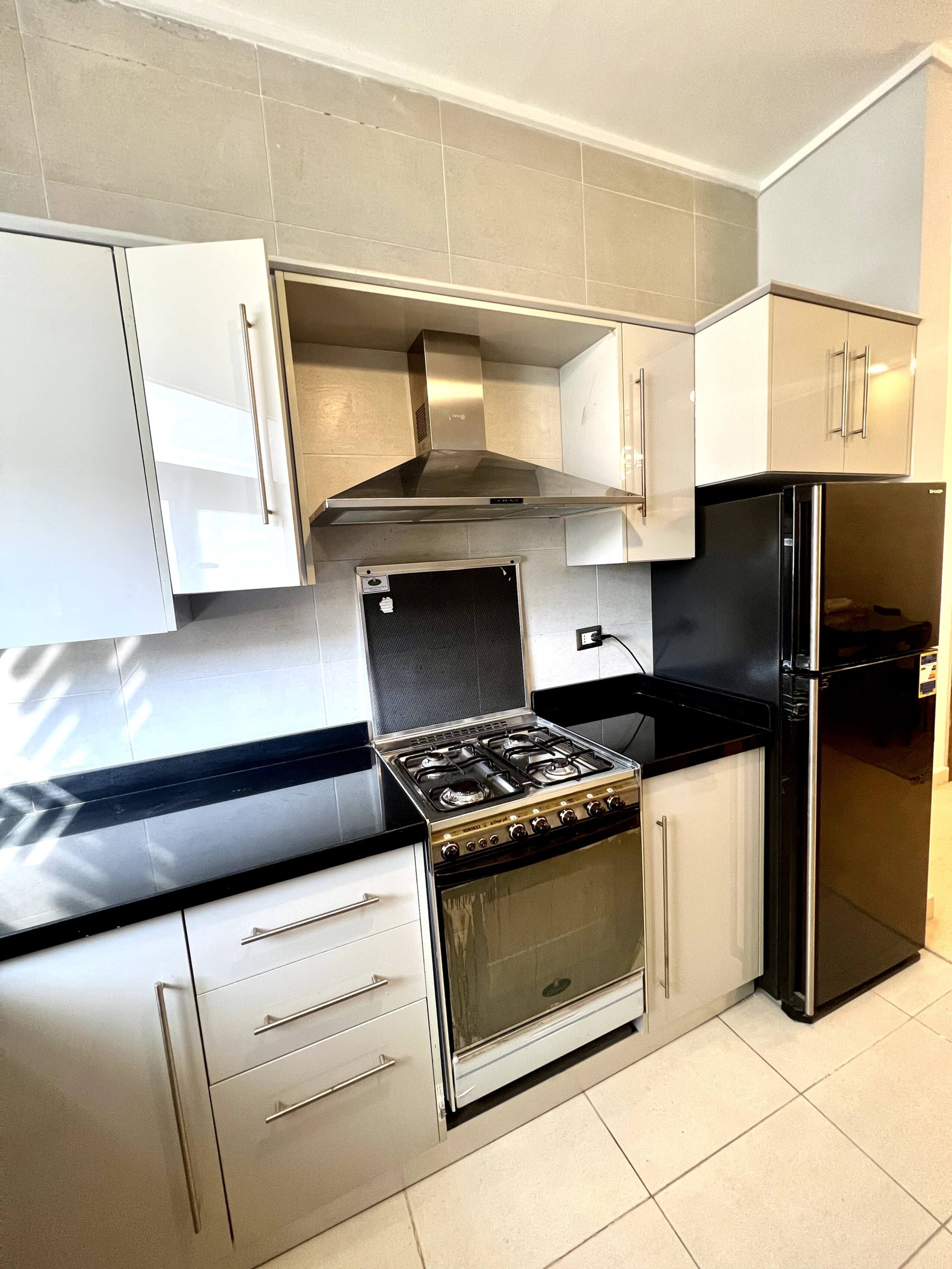 Newly Furnished 1-Bed next to AUC Palm Hills VG — Full Kitchen in First New Cairo, Egypt — photo 2