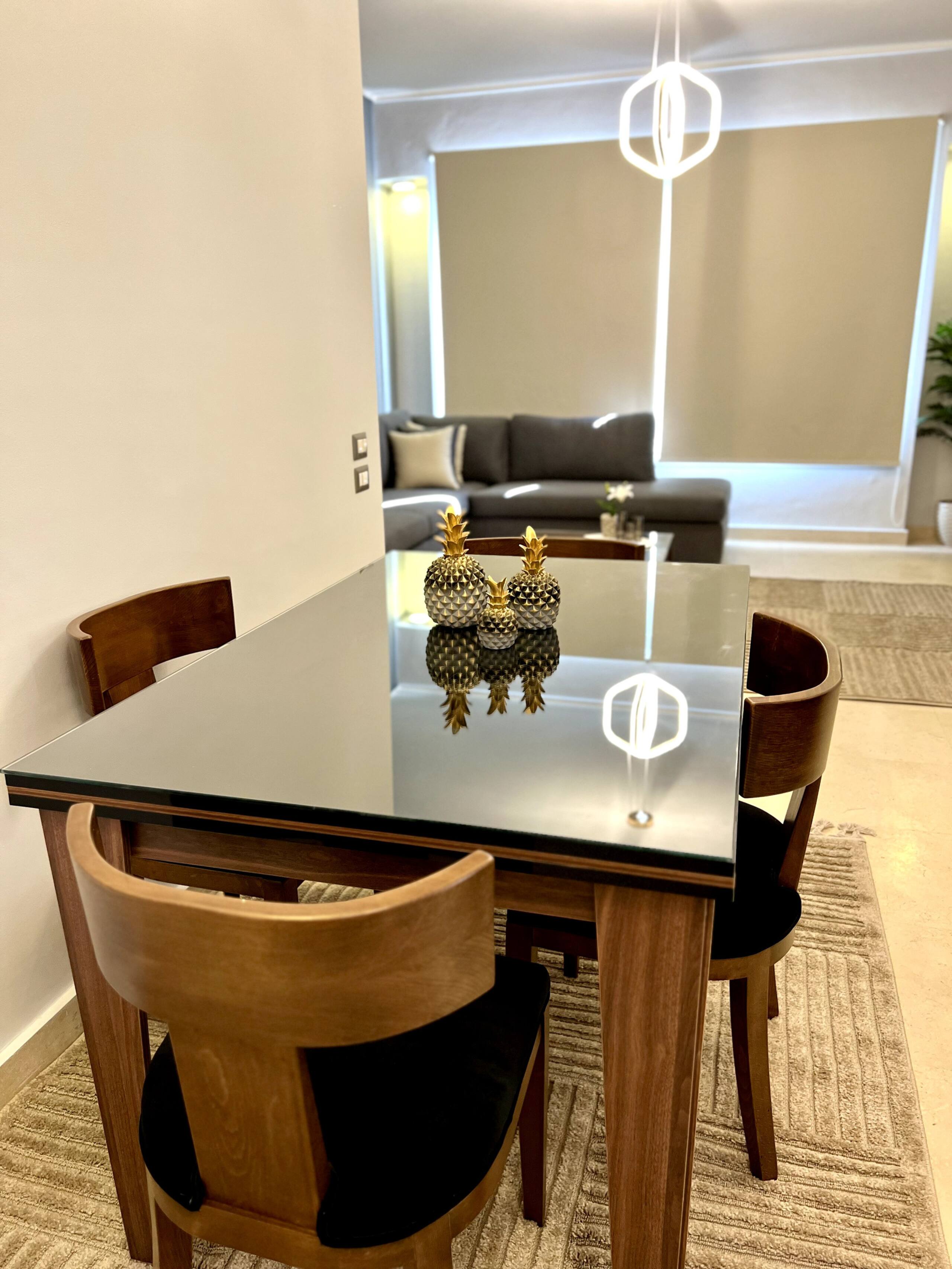 Newly Furnished 1-Bed next to AUC Palm Hills VG — Dining Area in First New Cairo, Egypt — photo 3