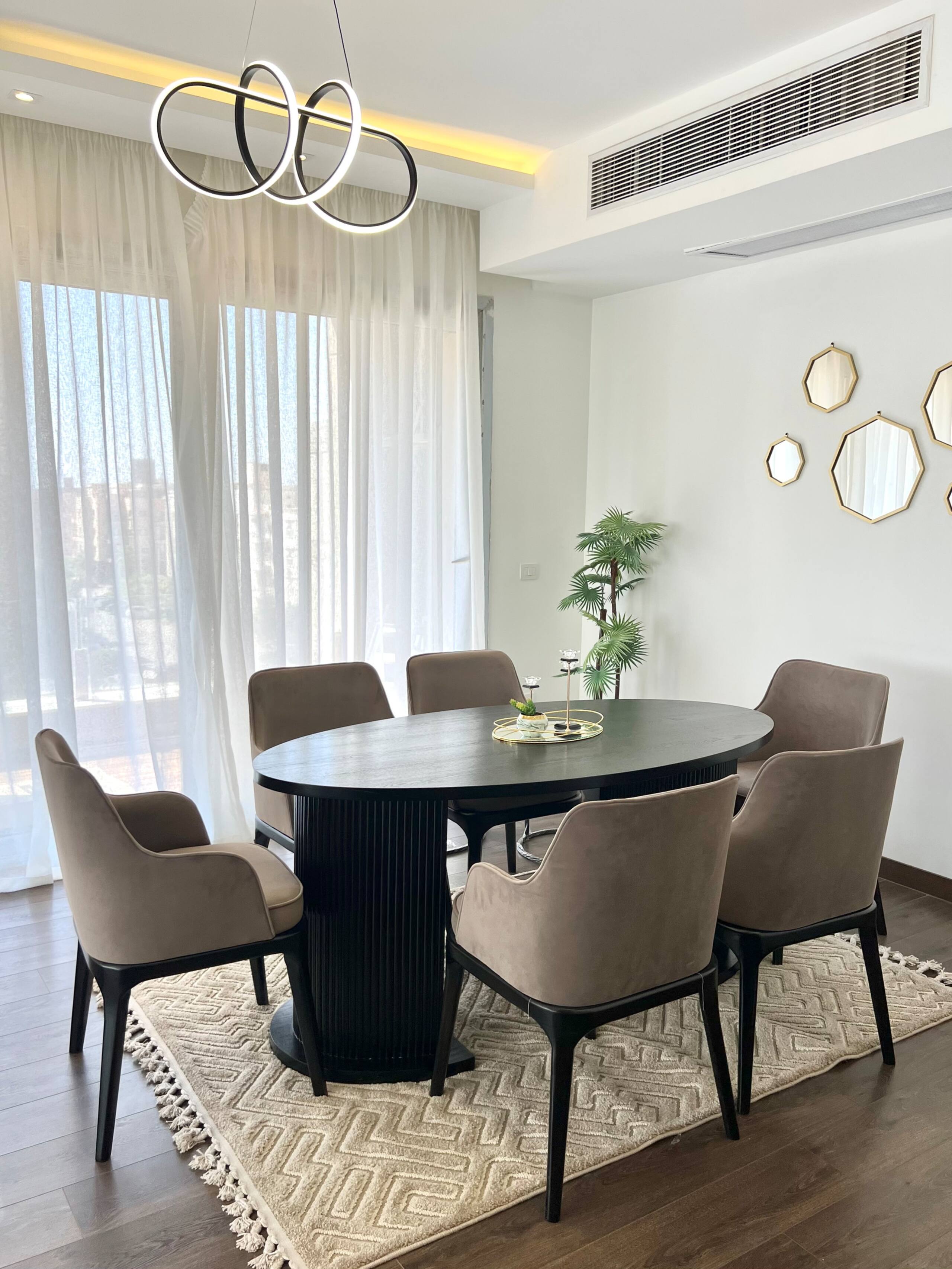 Modern Luxury Duplex in Compound Next to Mall/Cafè — Dining Area in First New Cairo, Egypt — photo 3