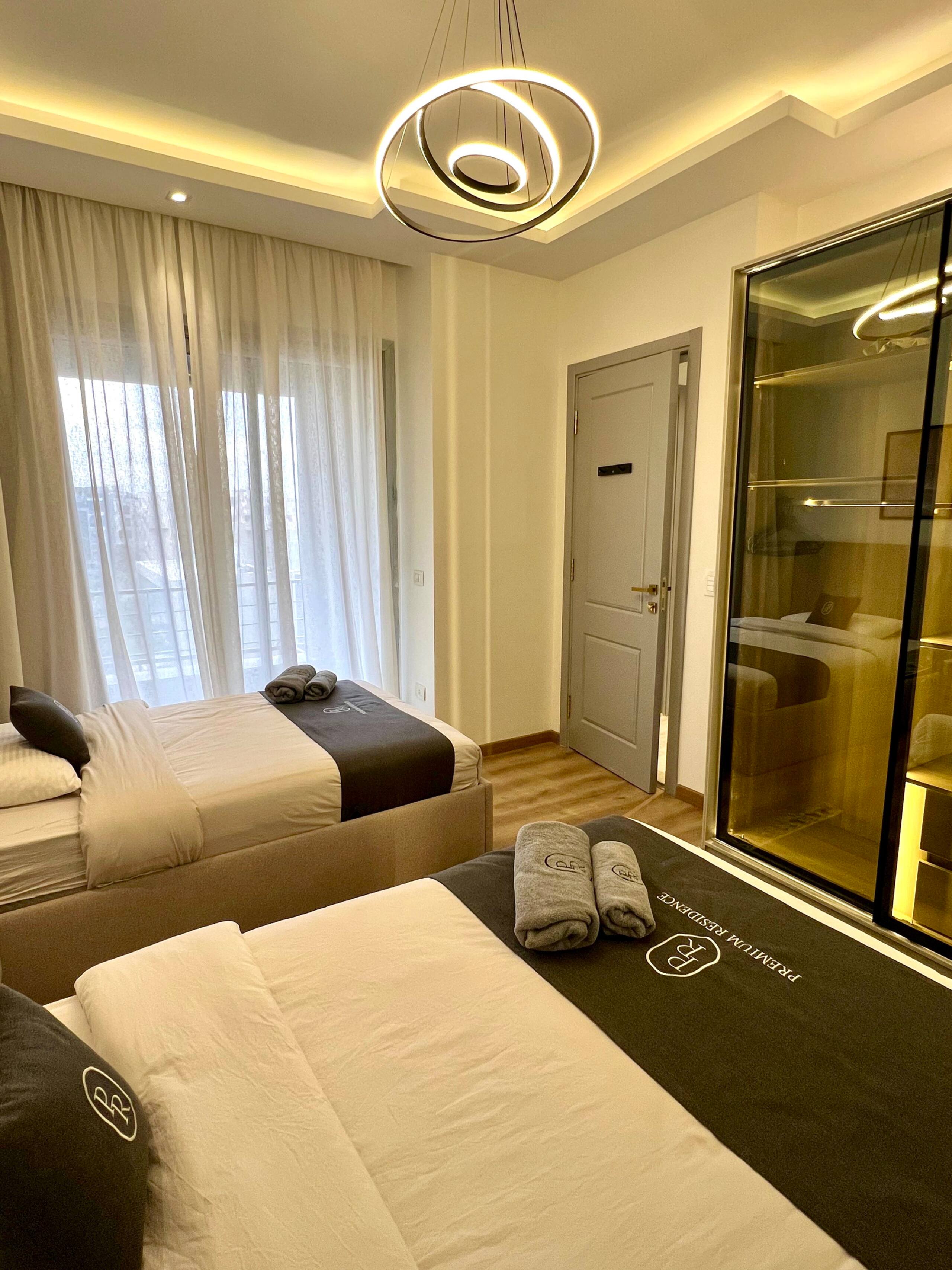 Modern Luxury Duplex in Compound Next to Mall/Cafè — Bedroom 2 in First New Cairo, Egypt — photo 2
