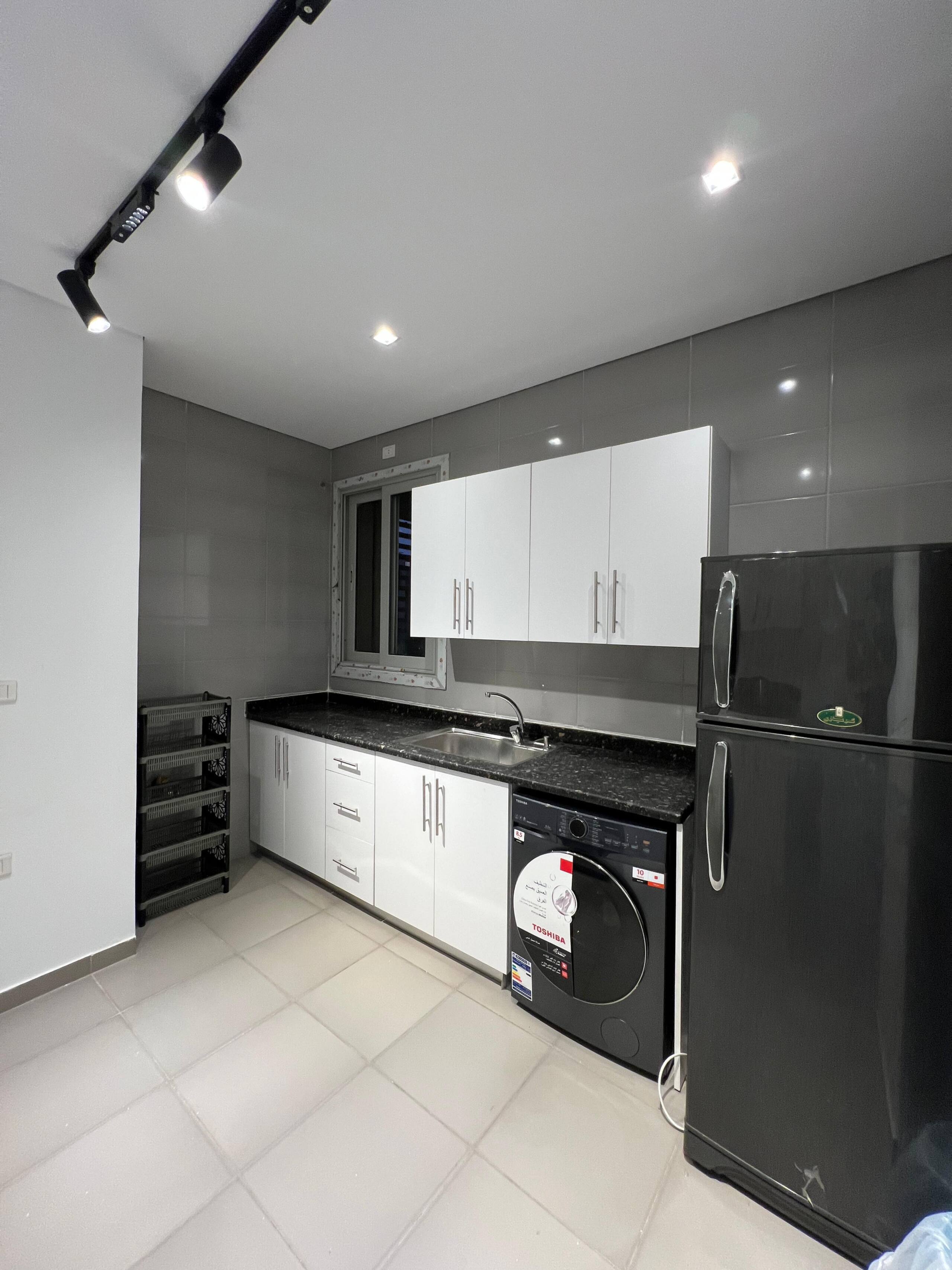Premium Residence 2-Bed Serviced Palm Hills *NEW* — Full Kitchen in First New Cairo, Egypt — photo 2