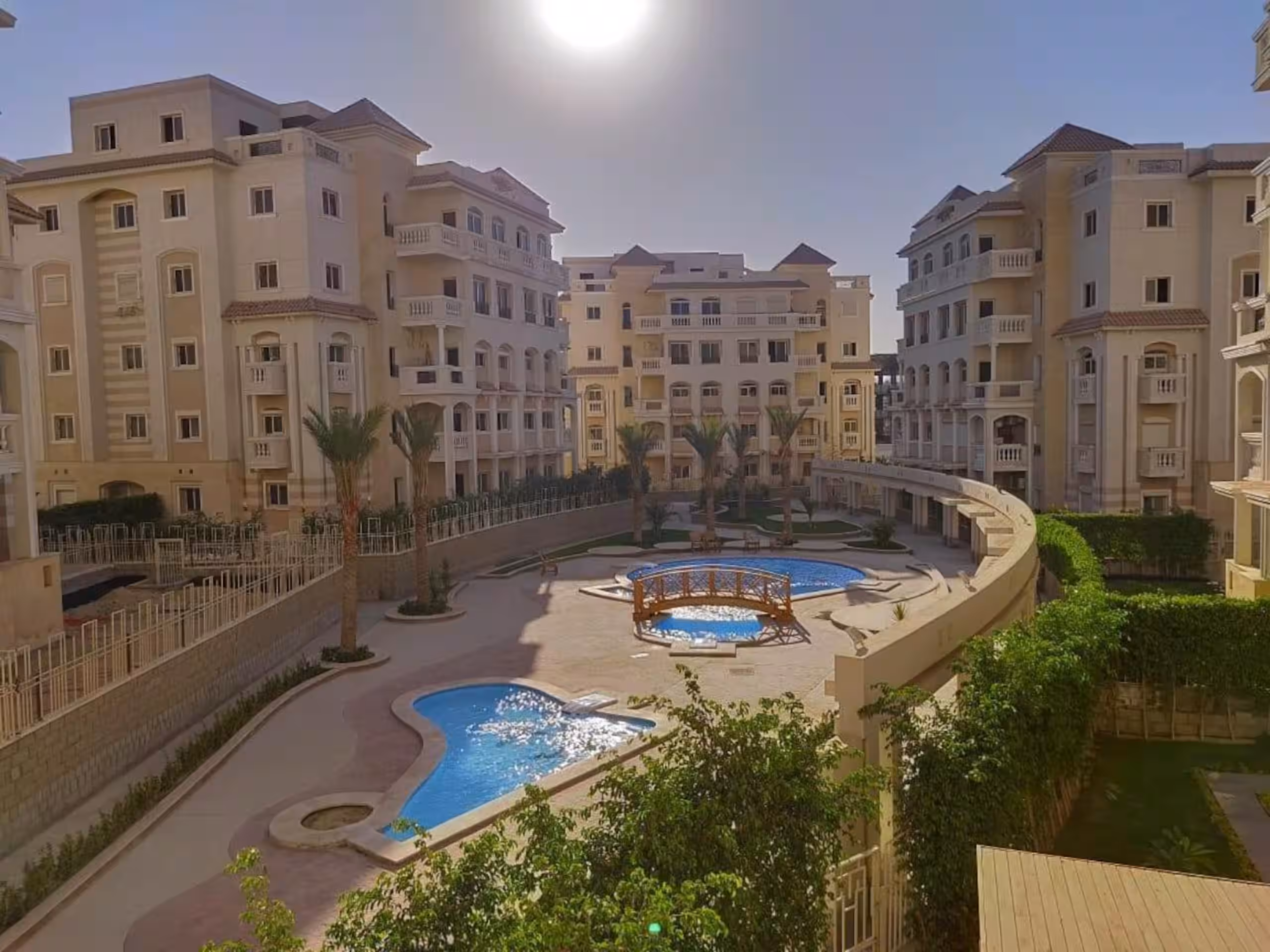 *NEW* 3-bed w/Pool next to Mall WaterWay 2, cafés — Pool in New Cairo, Egypt — photo 3