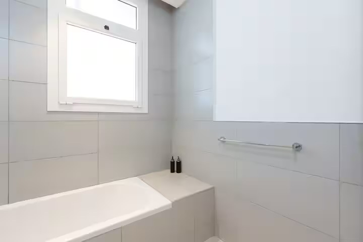 Luxury 3BR with private Garden | Mivida by Emaar — Full bathroom 2 in Cairo, Egypt, Egypt — photo 2