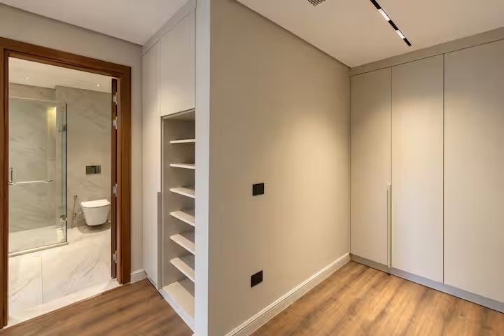 The Signature 4BR+Maid room | Garden&Pool View |SP — Bedroom 1 in Cairo, Egypt, Egypt — photo 3