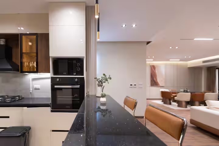 Elite 3BR Apt | Private Pool+Maid Room | Lake View — Full Kitchen in Cairo, Egypt, Egypt — photo 2