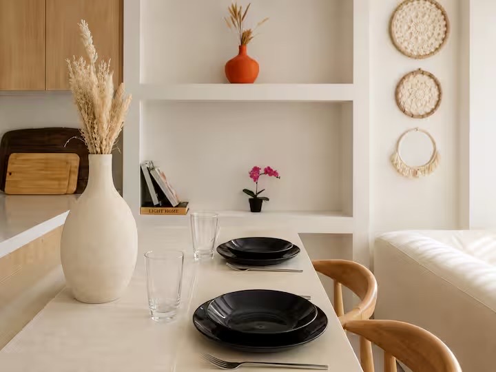 WS Boutique Garden 3BR 5 mins to Mall of Arabia /1 — Dining Area in Giza, Egypt, Egypt — photo 2