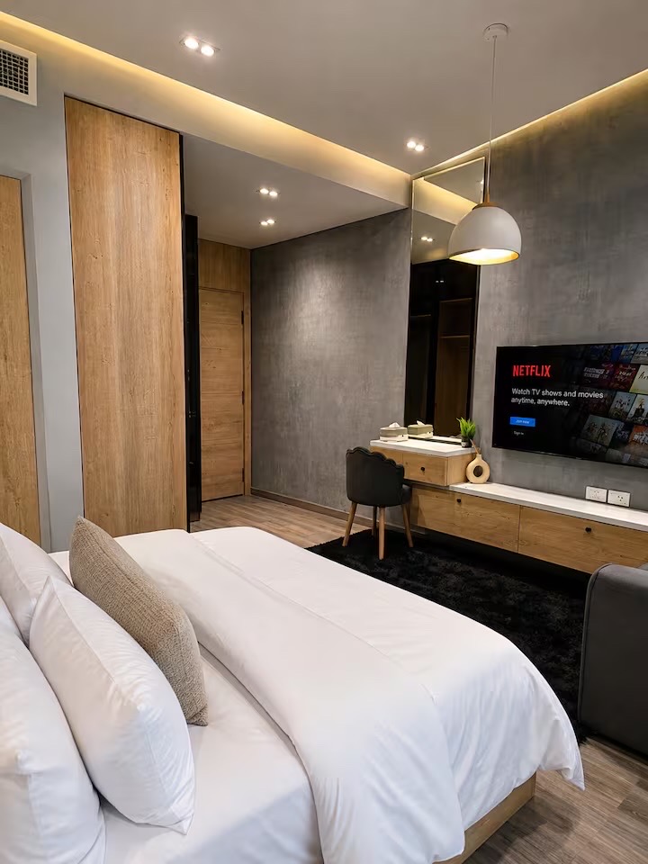 WS Boutique Garden 3BR 5 mins to Mall of Arabia /1 — Bedroom 1 in Giza, Egypt, Egypt — photo 3