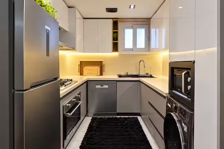 170m² Luxury 3BR + Rooftop | Mall of Arabia/3 — Full Kitchen in Giza, Egypt, Egypt