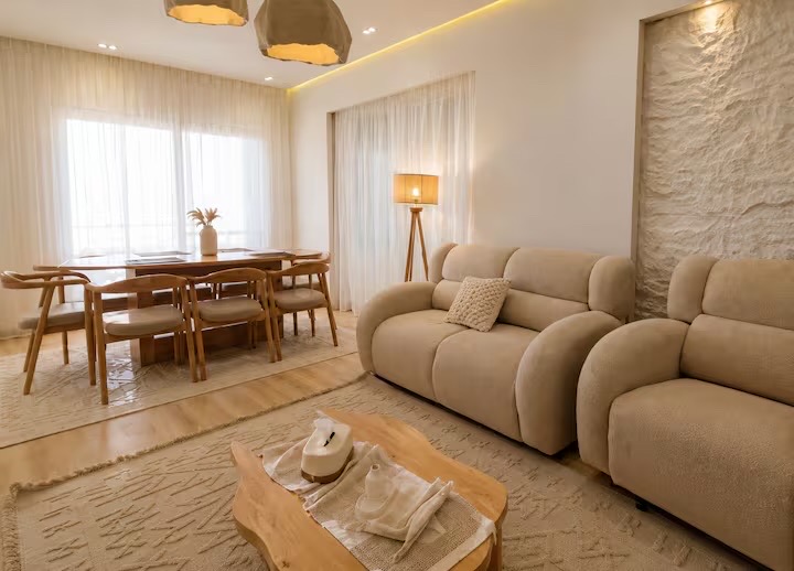Modern 3BR Boutique Stay near Mall of Arabia /7 — Living Room in Giza, Egypt, Egypt — photo 2