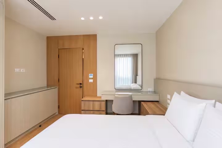 Chic 2BR Apartment | Silver Palm | Near O1 Mall — Bedroom 2 in First New Cairo, Egypt — photo 2