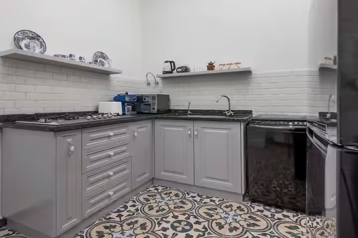 Suliman khan, High ceiling with 7 balconies — Full Kitchen in Cairo, Egypt, Egypt