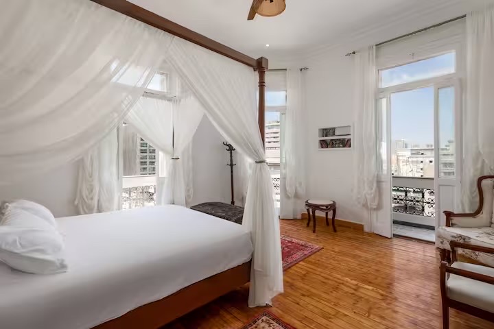 Suliman khan, High ceiling with 7 balconies — Bedroom 1 in Cairo, Egypt, Egypt