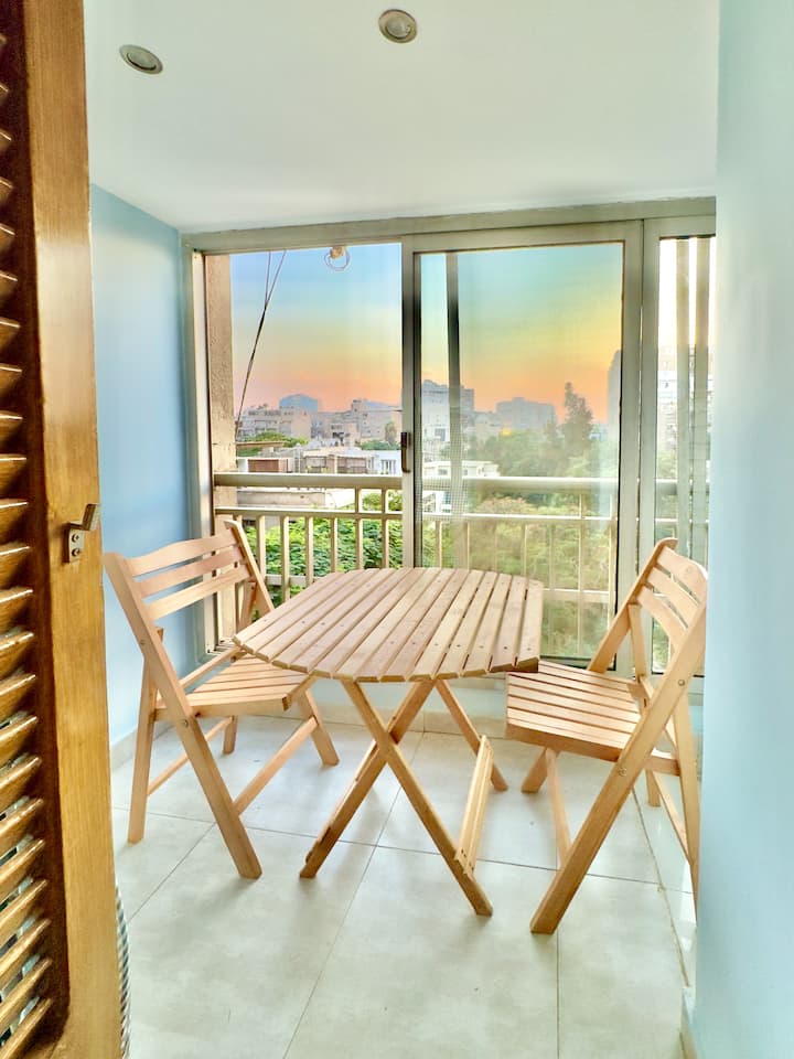 peaceful 2BR Zamalek Saray. — Balcony in Giza, Egypt, Egypt — photo 2