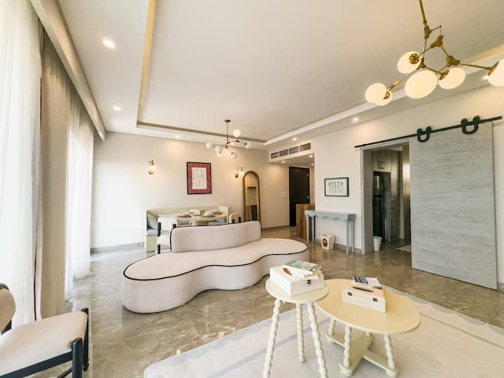 Elegant 3BR Saray Eastown Sodic | New Cairo — Living Room in Cairo, Egypt, Egypt