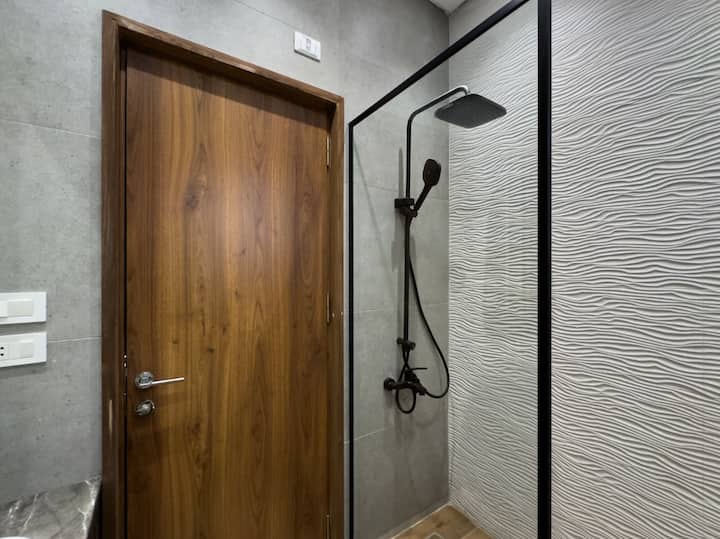 Luxury Duplex Pool - GymRetreat | Fifth Settlement — Full bathroom 3 in Cairo, Egypt, Egypt — photo 3