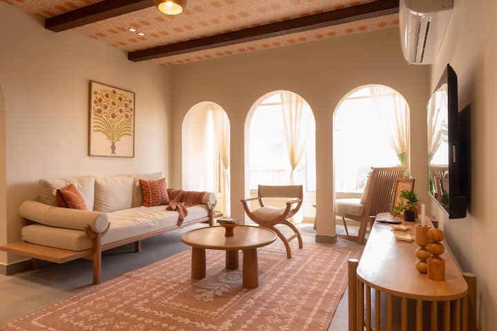 Pyramids & GEM View | 2BR | Self Check-in — Living Room in Giza, Egypt, Egypt