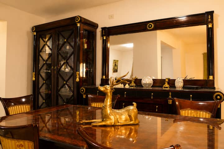Cairo 2BR Nile View | Family Apt, TV, 5 Guests — Dining Area in Cairo, Egypt, Egypt — photo 3