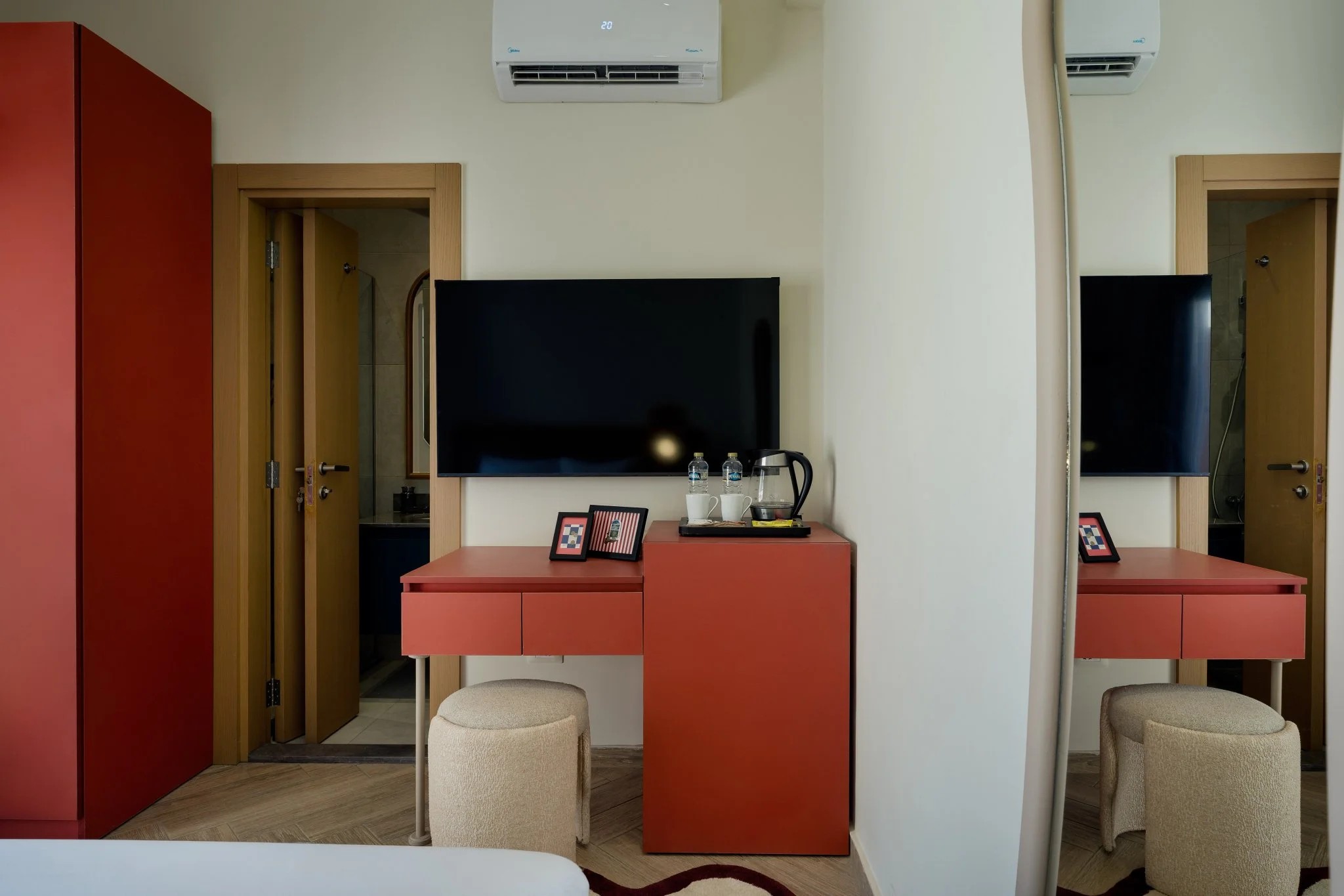 Serviced City-View Studio near Orman Garden, Giza — Additional Photos in Near Orman Botanical Garden & Giza Zoo, off Nile St, Giza, Egypt — photo 2