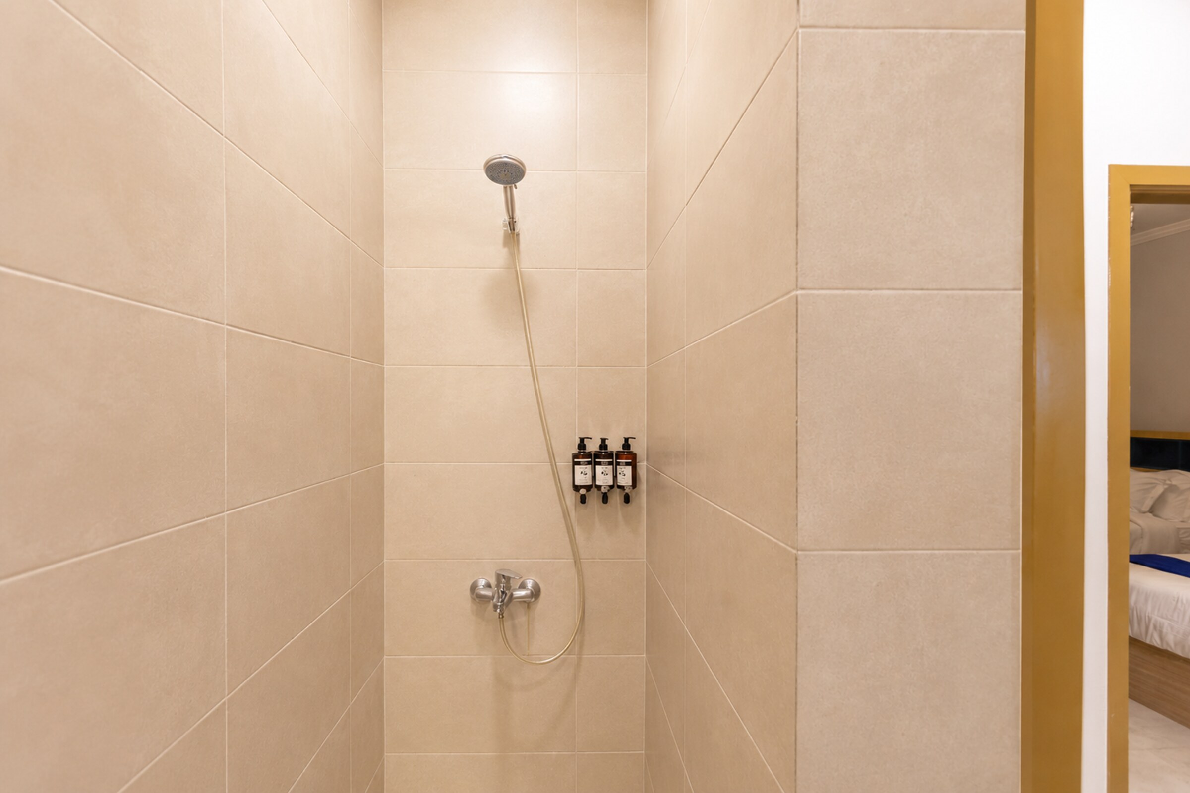 Travelholic Retro Mint 2BR Apartment | Lotus 301 — Full bathroom 1 in Travelholic Residence near Mivida. Unit 301., Egypt