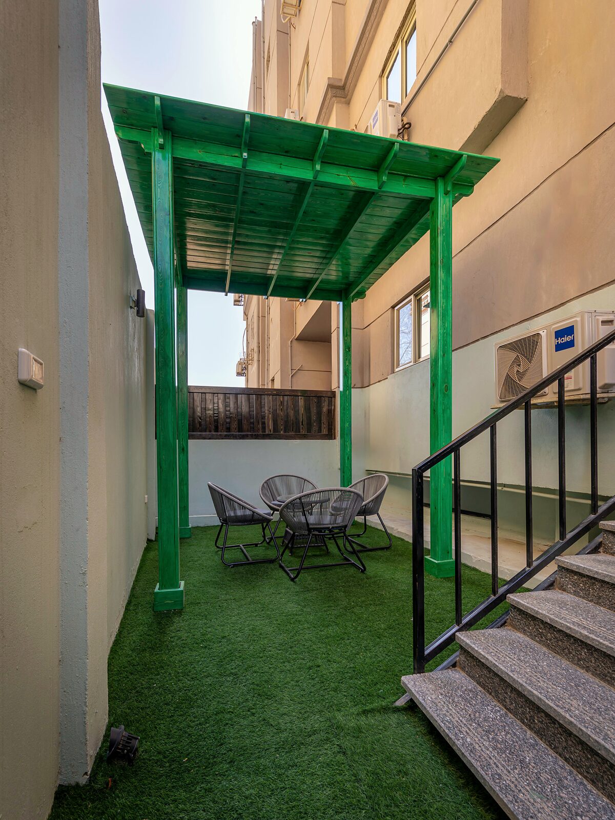 Travelholic Mint Garden Studio | 90 Residence 104 — Backyard in Travelholic 90st Residence. Unit 104., Egypt — photo 2