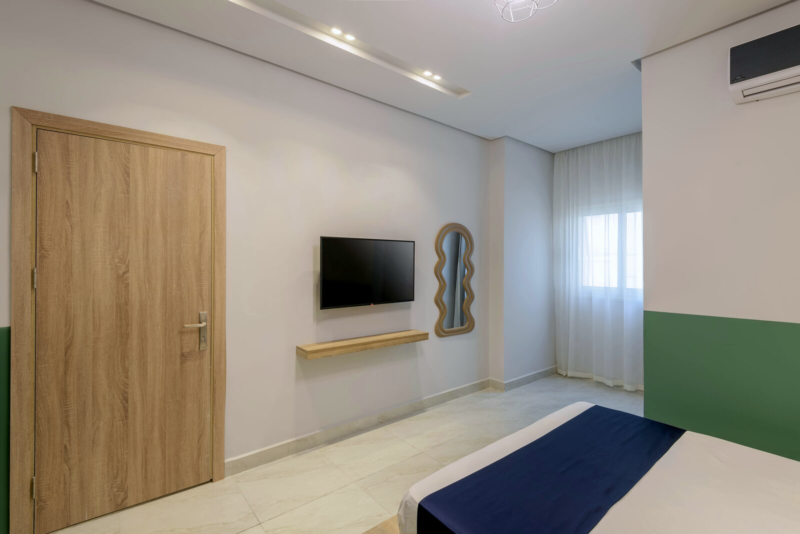 Travelholic Greenish 1BR Apartment | 90 Residence 204 — Living Room in Travelholic 90st Residence. Unit 204., Egypt — photo 3