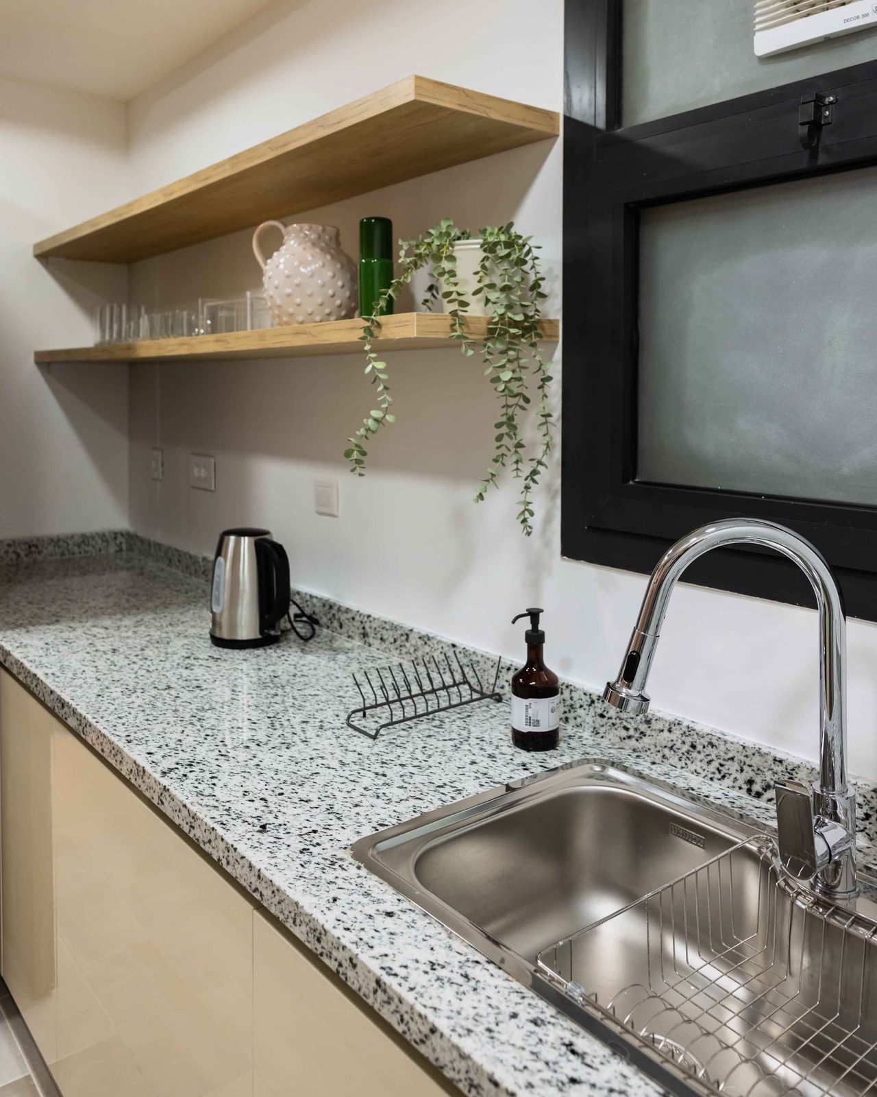 Luxury 2BR Apartment – Garden View – CFC — Full Kitchen in Aura, Cairo Festival City, Egypt — photo 2