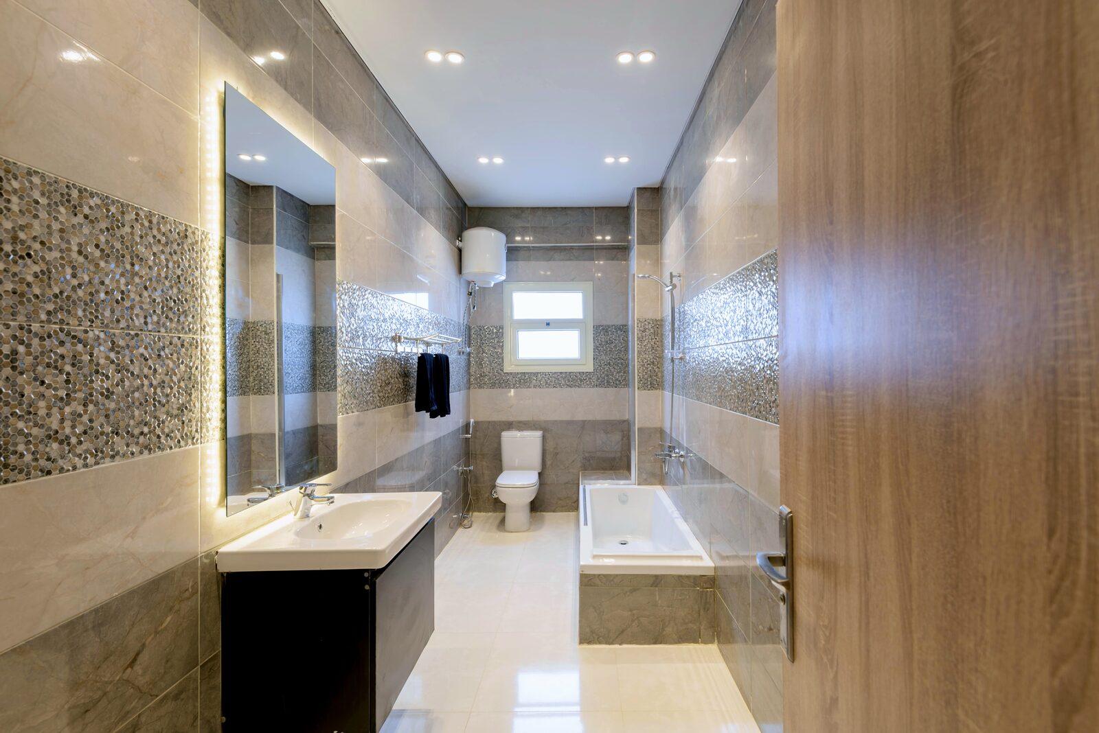 Travelholic Greenish 1BR Apartment | 90 Residence 301 — Full bathroom 1 in Travelholic 90st Residence. Unit 301., Egypt
