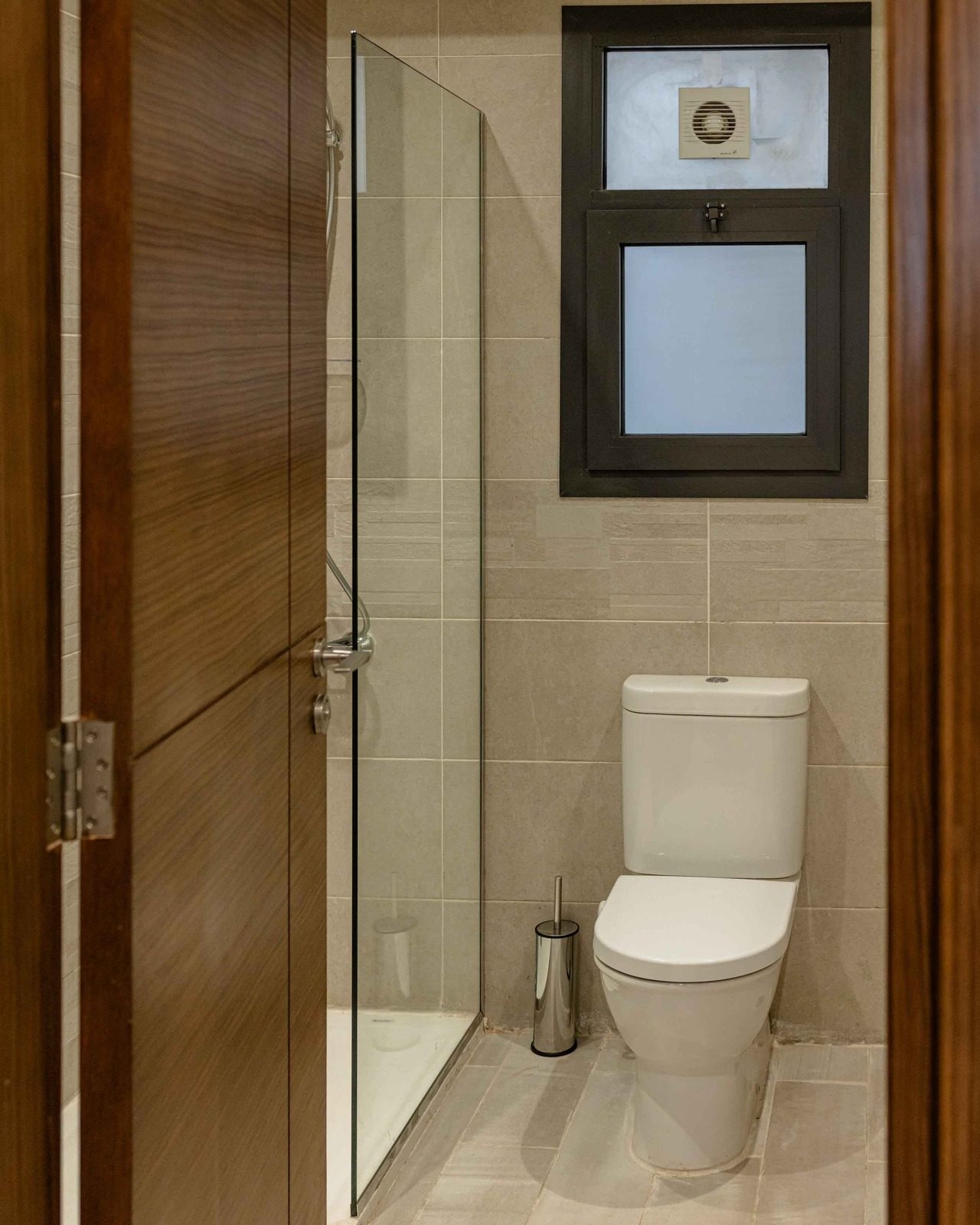 Warm 2BR Apartment – City View – CFC — Full bathroom 1 in Aura, Cairo Festival City, Egypt